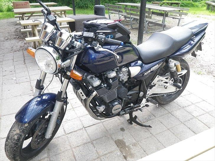 Yamaha XJR 1300 billede 4