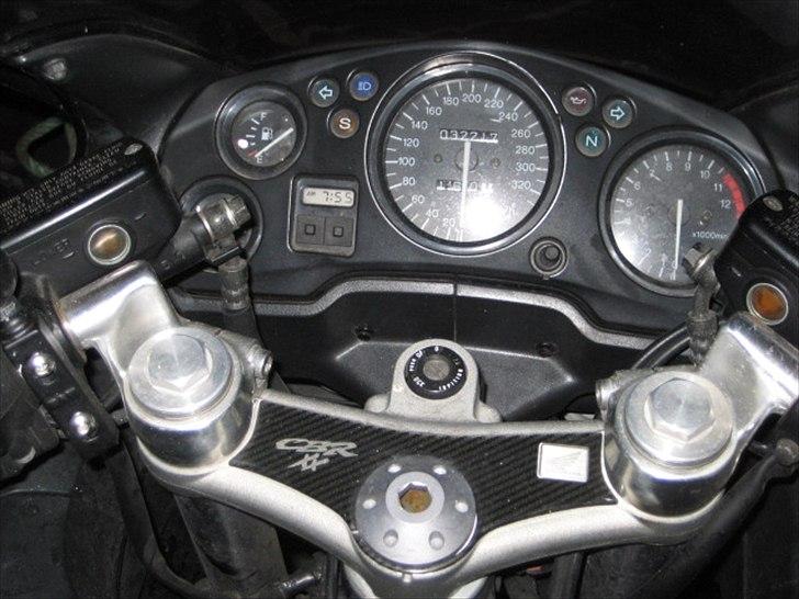 Honda CBR 1100 xx blackbird billede 5