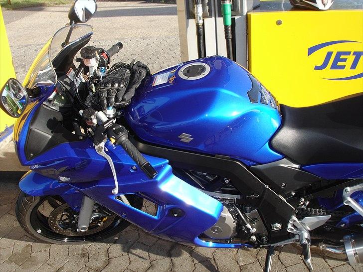 Suzuki SV 1000S (K7) billede 5