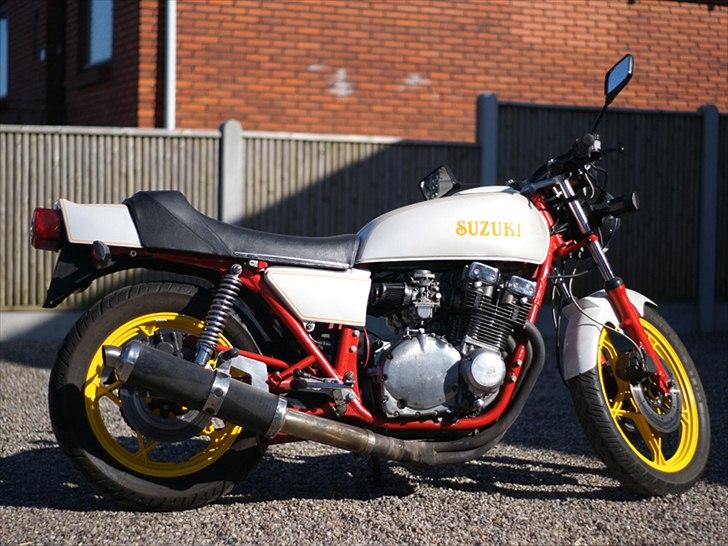 Suzuki GS750 - go stor uorginal udstødning. billede 1