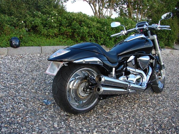 Suzuki M1800r billede 3
