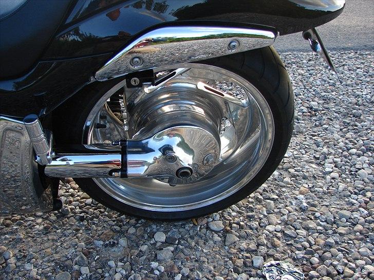Suzuki M1800r billede 10