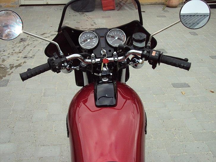 Suzuki GS 400L billede 4