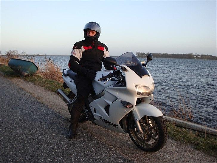 Honda VFR 800 billede 3