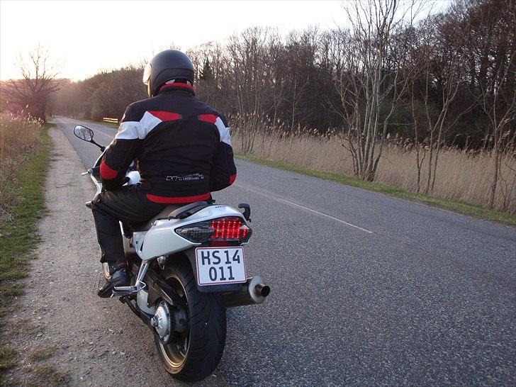 Honda VFR 800 billede 4
