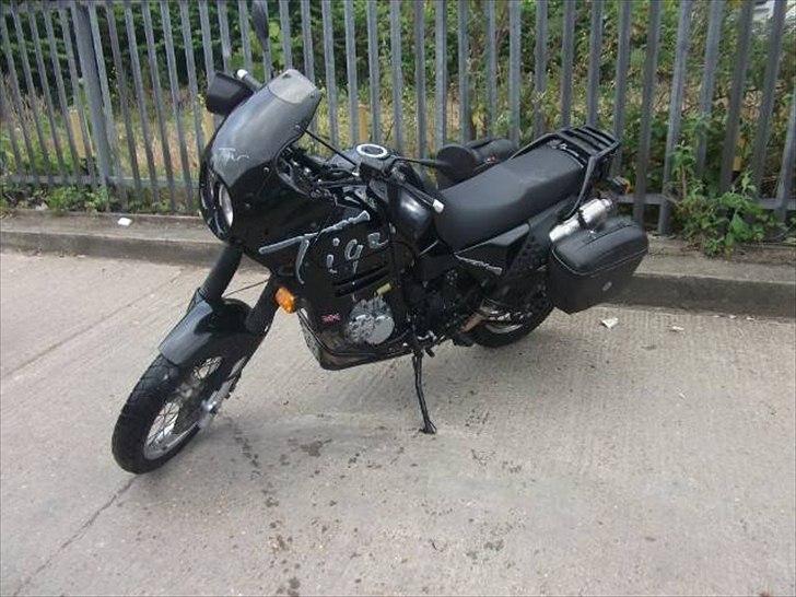 Triumph Tiger 900 "Steamer"-solgt billede 1