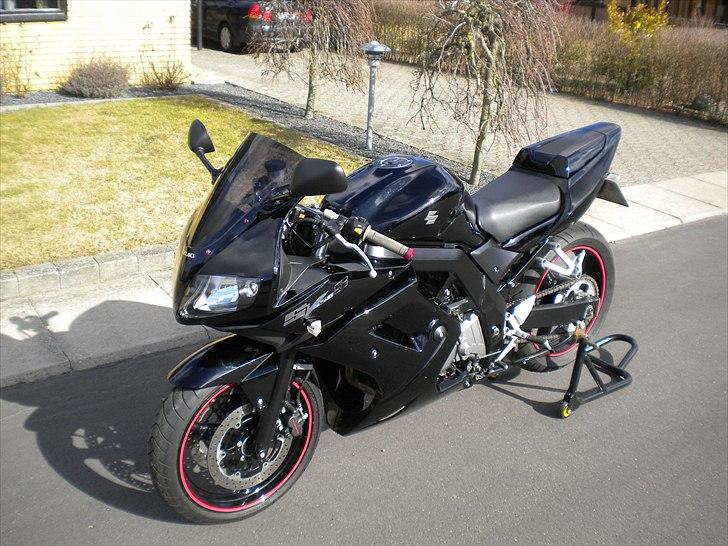 Suzuki SV650S billede 1