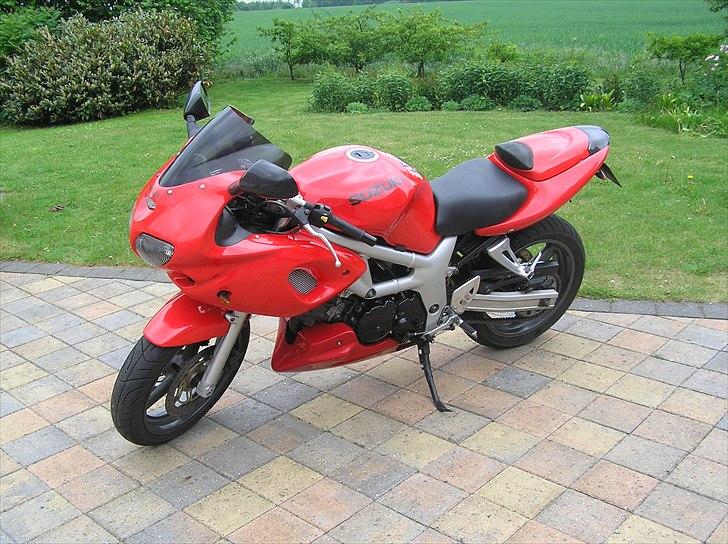 Suzuki SV 650s (Solgt) billede 6