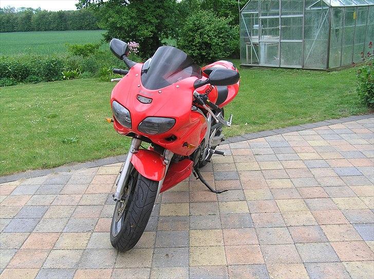 Suzuki SV 650s (Solgt) billede 5