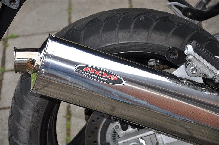 Suzuki GSF 1200 SA Bandit (Solgt) - BOS sportspotte med udtagelig DB killer billede 5