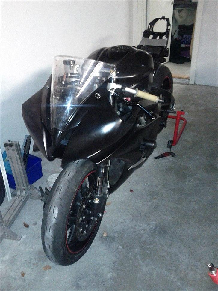 Yamaha YZF R6 billede 9