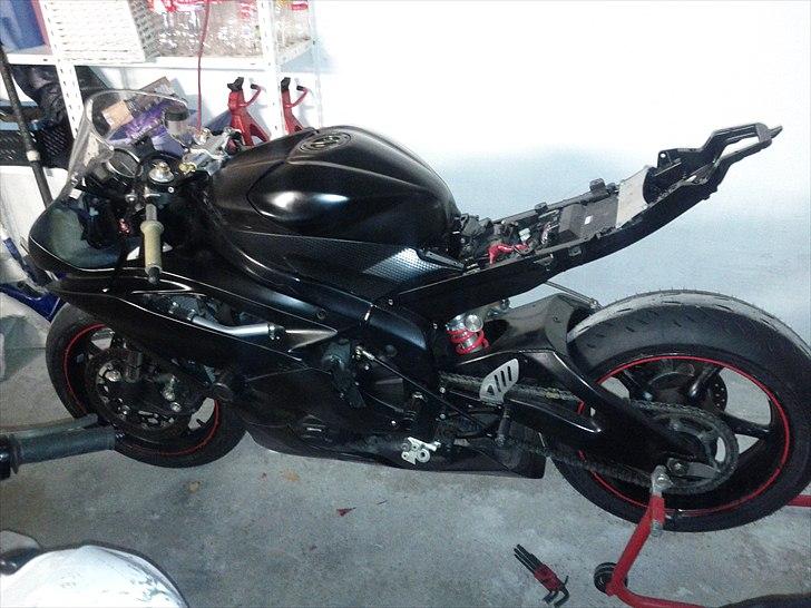 Yamaha YZF R6 billede 10