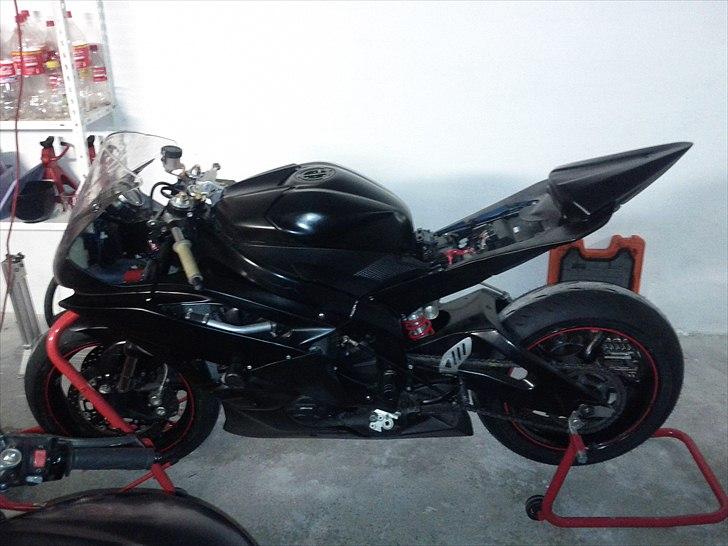 Yamaha YZF R6 billede 16