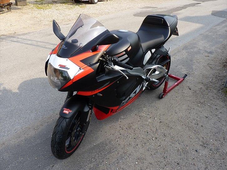 Aprilia RSV Mille billede 13
