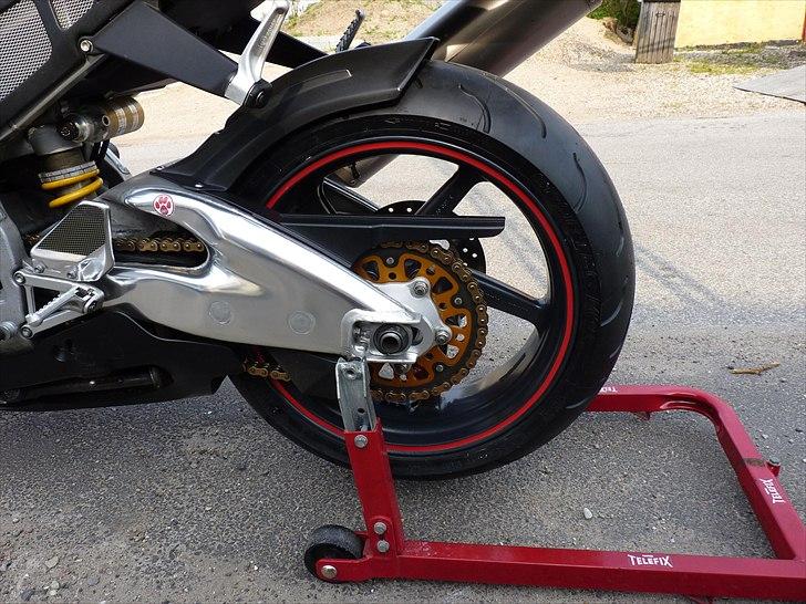 Aprilia RSV Mille billede 1