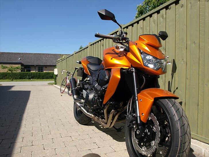 Kawasaki z750 billede 1