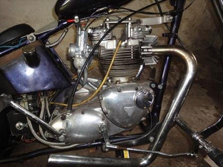 Triumph Matcless billede 3