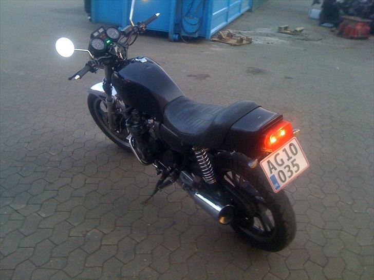 Yamaha XJ 550 billede 8