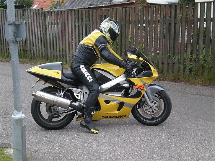 Suzuki gsxr 600 - på vej på job  billede 3