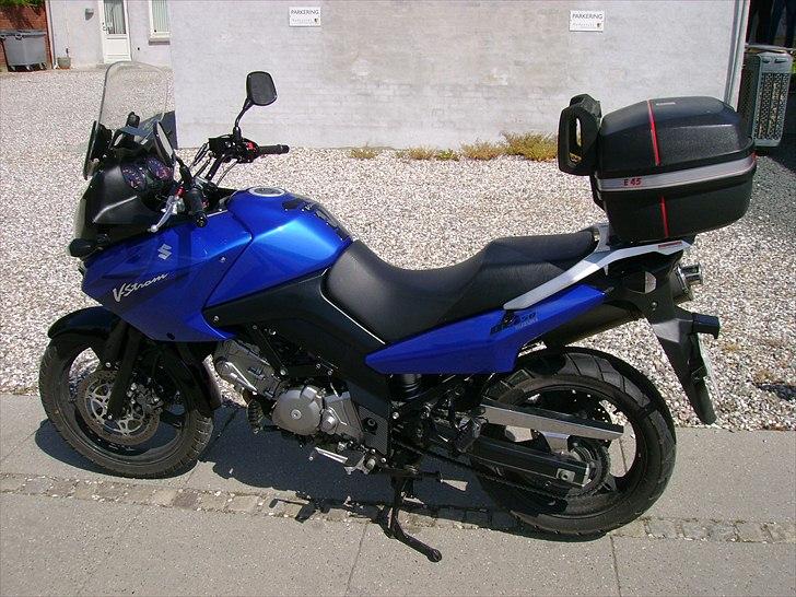 Suzuki DL 650 V-strom SOLGT billede 3