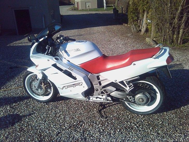 Honda VFR 750 F billede 5