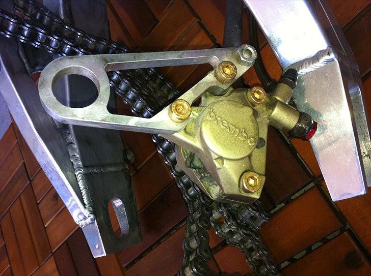 Kawasaki ZX7R ( Baneracer ) - Brembo er vej frem:-) billede 13