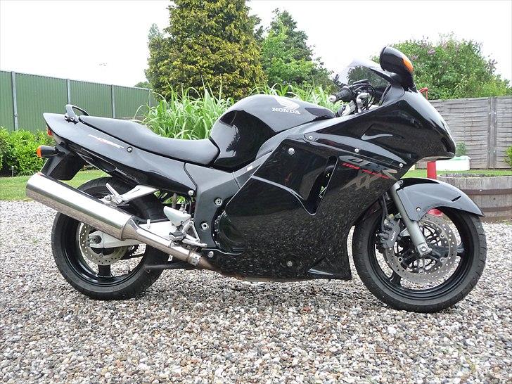 Honda cbr xx super blackbird billede 2