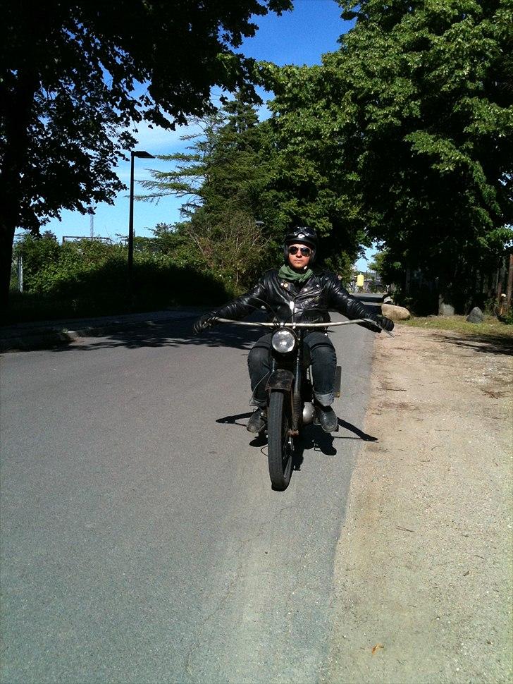 DKW RT125/2 - "Lil' fart" - Mig selv på "Lil' fart"
(Foto af 714) billede 7