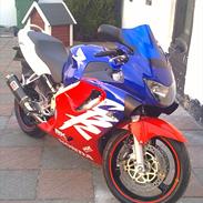 Honda CBR 600 F4
