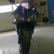 Yamaha R1