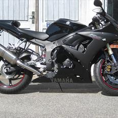 Yamaha YZF-R6 