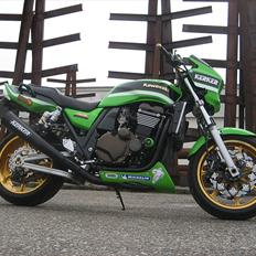 Kawasaki zrx 1200 r "SOLGT" :-(