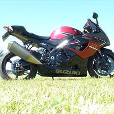 Suzuki GSXR 1000  (SOLGT)