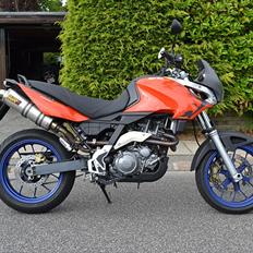 Aprilia Pegaso Strada