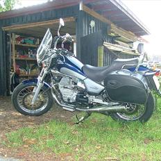 Moto Guzzi Nevada 750