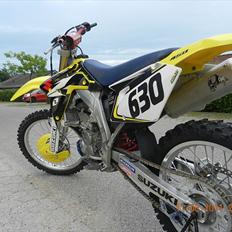 Suzuki RM-Z450