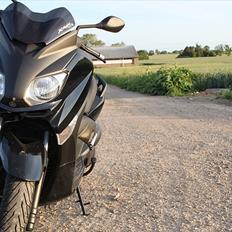 Yamaha X-Max 250 ABS