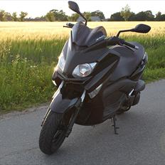 Yamaha X-Max 250 ABS