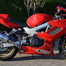 Honda VTR 1000 Firestorm "SOLGT"