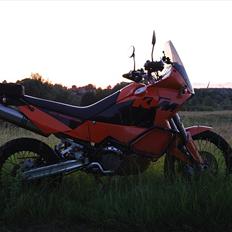 KTM 950 Adventure