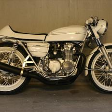 Honda cb 500 four (solgt)