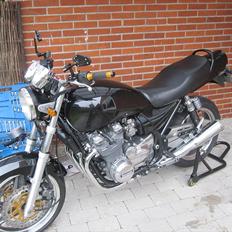 Kawasaki zephyr