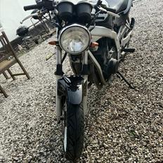 Suzuki GS 500