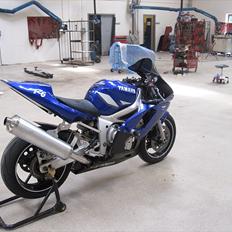 Yamaha r6 (bane)