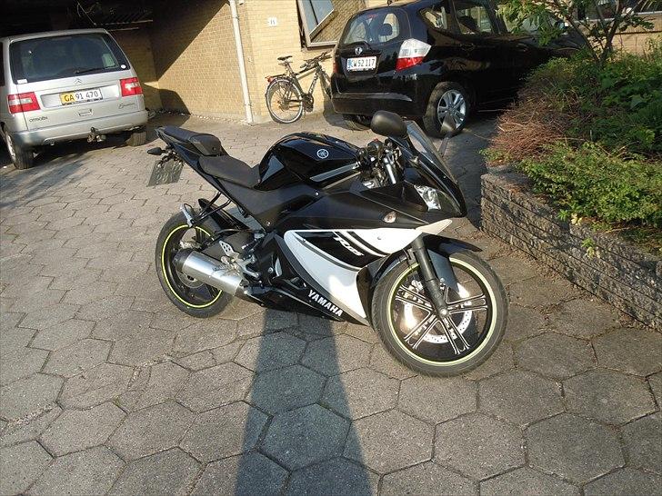 Yamaha Yzf-r125 billede 10