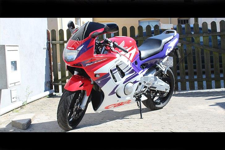 Honda CBR F3 - PC31 -DØD- billede 4