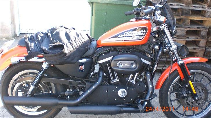 Harley Davidson Sporster R - Ja her er så min Harley Sporster R ;0) billede 1