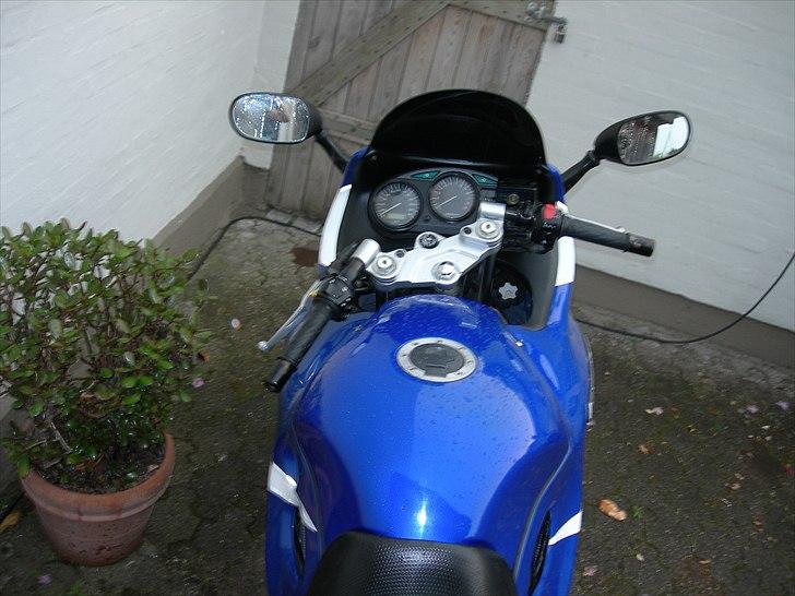 Suzuki GSX 600F billede 6