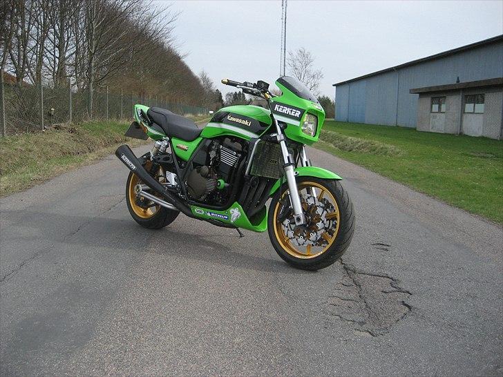 Kawasaki zrx 1200 r "SOLGT" :-( billede 6