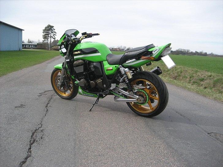 Kawasaki zrx 1200 r "SOLGT" :-( billede 8